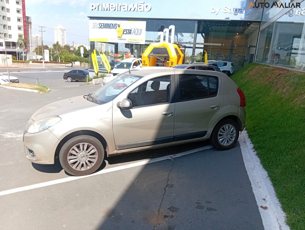 RENAULT SANDERO 1.6 PRIVILEGE 16V FLEX 4P AUTOMATICO
