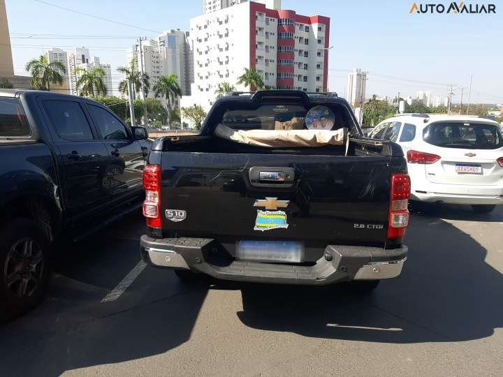 CHEVROLET S10 2.8 HIGH COUNTRY 4X4 CD 16V TURBO DIESEL 4P AUTOMATICO