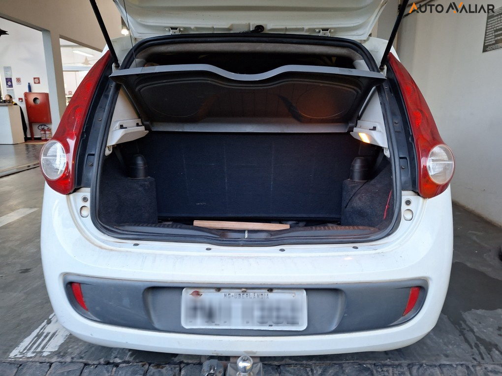 FIAT PALIO 1.0 MPI ATTRACTIVE 8V FLEX 4P MANUAL