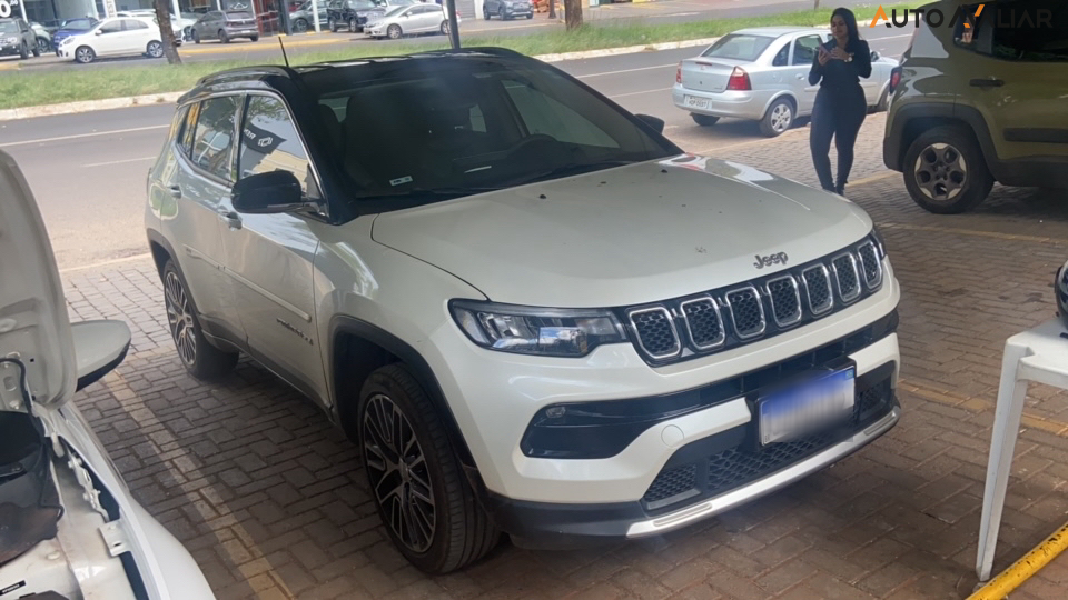 JEEP COMPASS 1.3 T270 TURBO FLEX LIMITED AT6