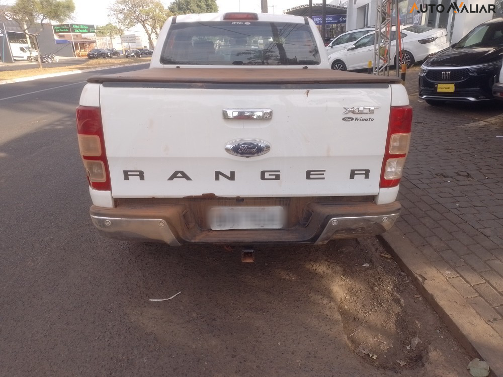 FORD RANGER 3.2 XLT 4X4 CD 20V DIESEL 4P AUTOMATICO