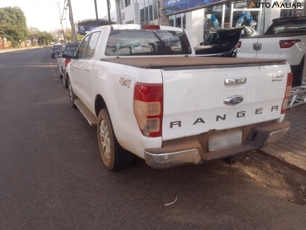 FORD RANGER 3.2 XLT 4X4 CD 20V DIESEL 4P AUTOMATICO