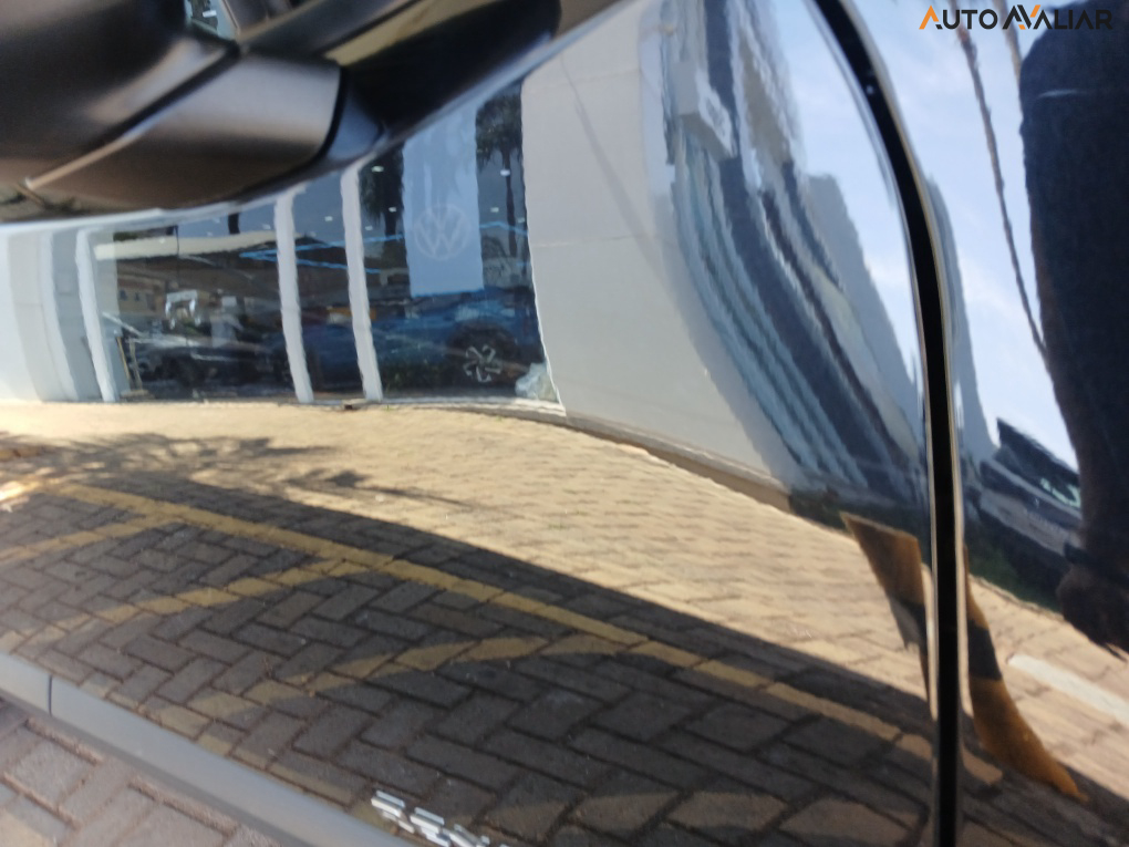 JEEP RENEGADE 1.3 T270 TURBO FLEX LONGITUDE AT6