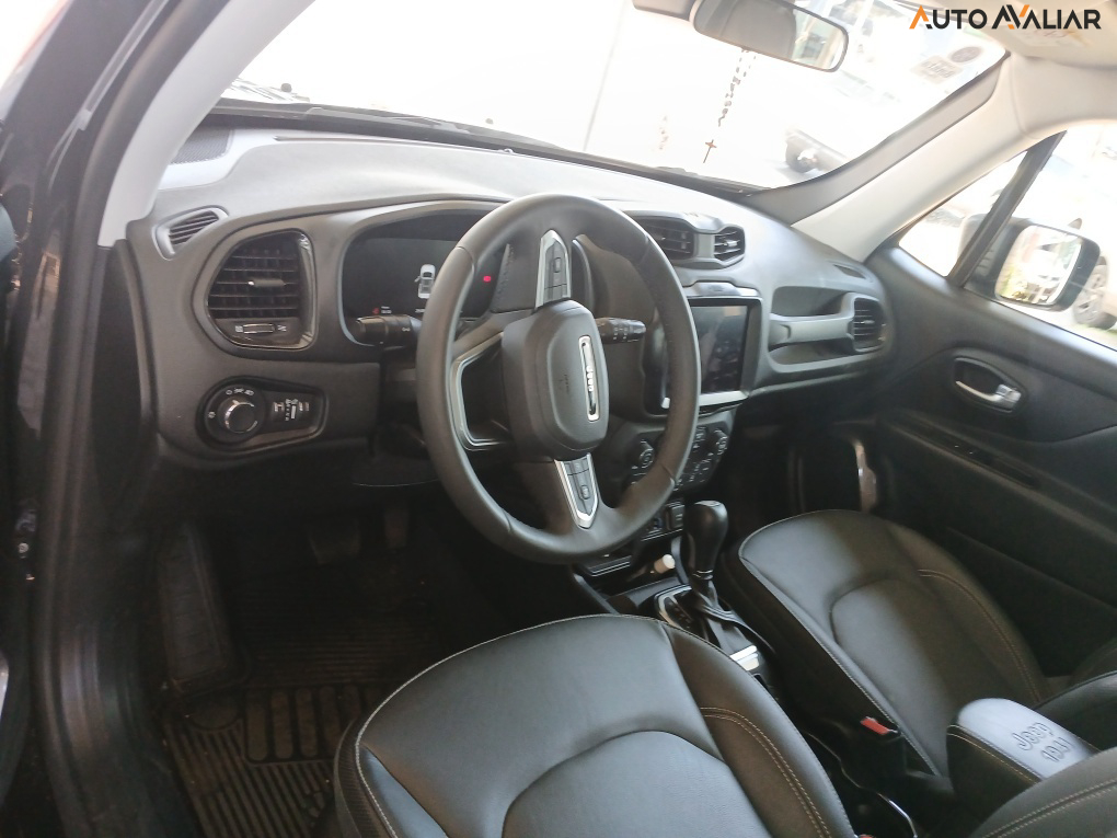 JEEP RENEGADE 1.3 T270 TURBO FLEX LONGITUDE AT6