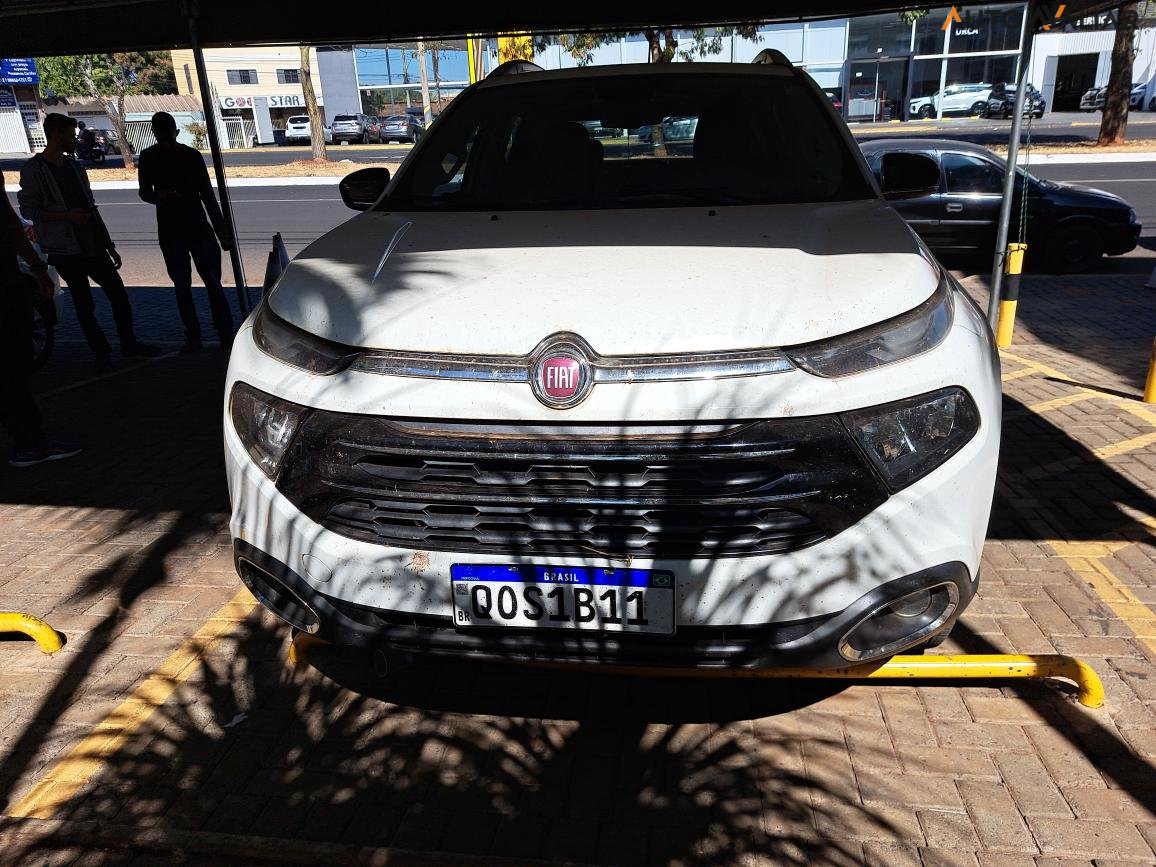 FIAT TORO 2.4 16V MULTIAIR FLEX VOLCANO AT9