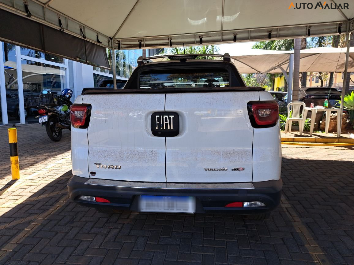 FIAT TORO 2.4 16V MULTIAIR FLEX VOLCANO AT9
