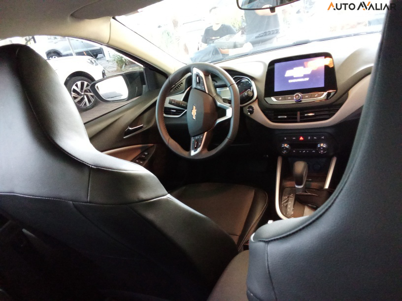 CHEVROLET ONIX 1.0 TURBO FLEX PREMIER AUTOMÁTICO