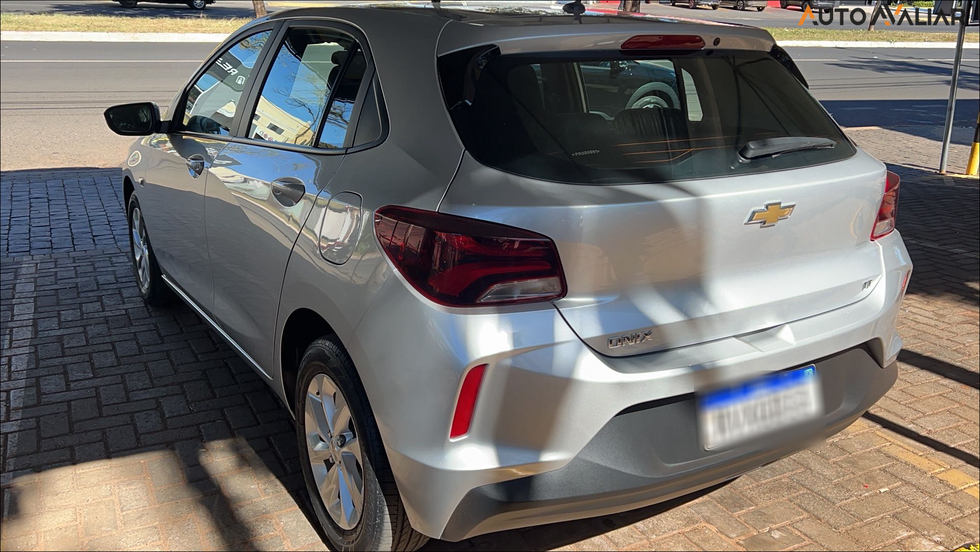 CHEVROLET ONIX 1.0 FLEX LT MANUAL