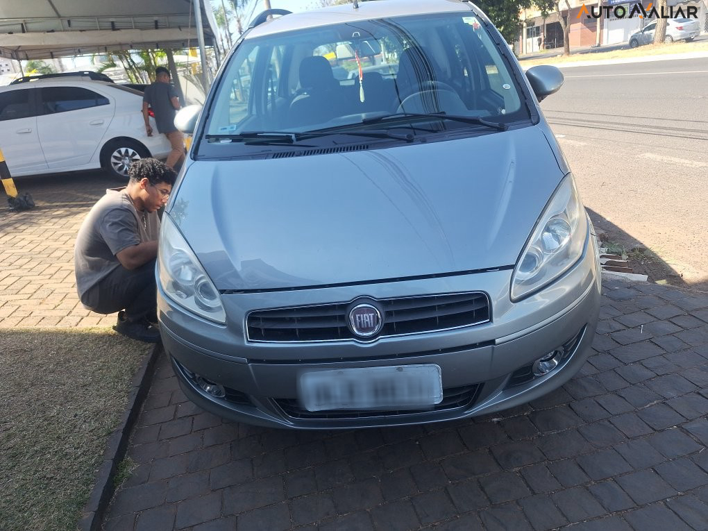 FIAT IDEA 1.4 MPI ATTRACTIVE 8V FLEX 4P MANUAL