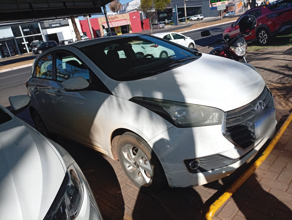 HYUNDAI HB20 1.0 COMFORT 12V FLEX 4P MANUAL