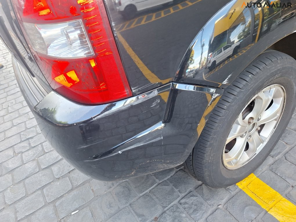 HYUNDAI TUCSON 2.0 MPFI GL 16V 2WD GASOLINA 4P AUTOMATICO