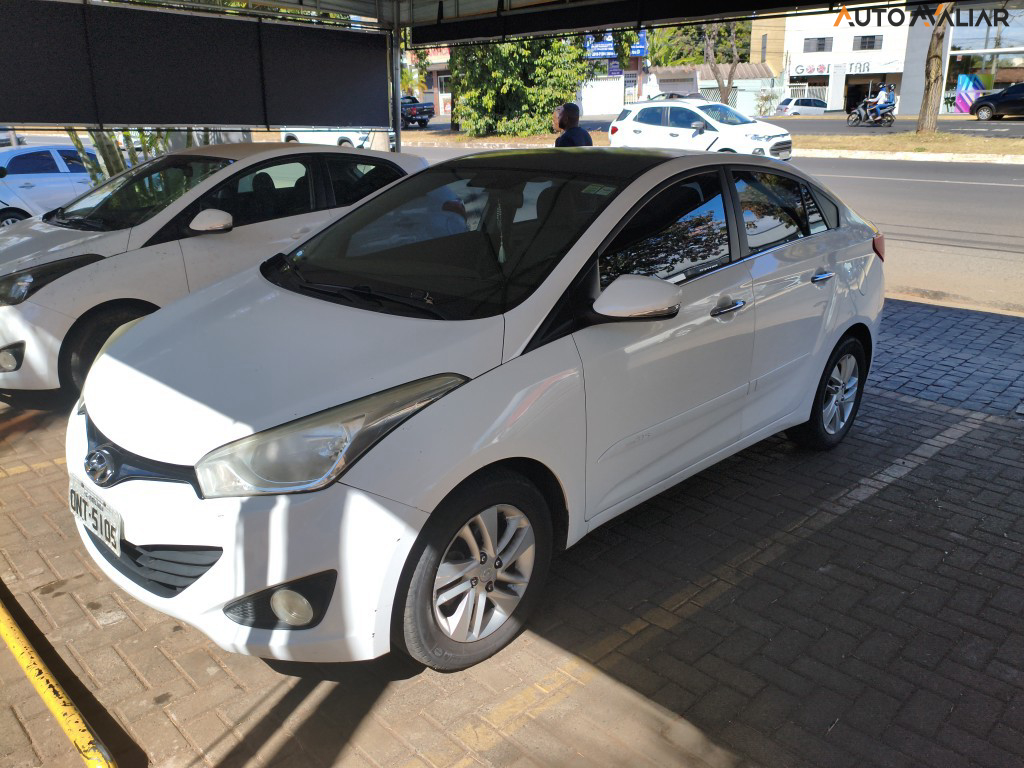 HYUNDAI HB20S 1.6 PREMIUM 16V FLEX 4P AUTOMATICO