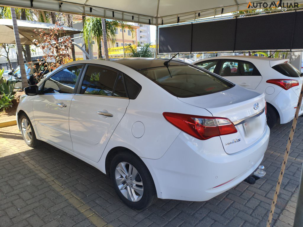 HYUNDAI HB20S 1.6 PREMIUM 16V FLEX 4P AUTOMATICO