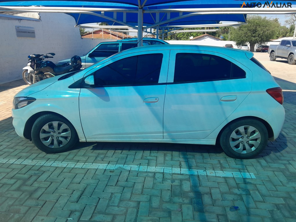 CHEVROLET ONIX 1.0 MPFI LT 8V FLEX 4P MANUAL