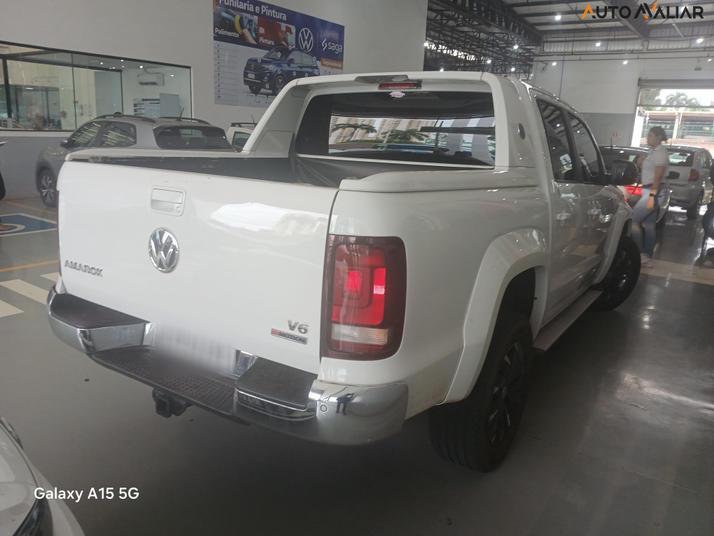 VOLKSWAGEN AMAROK 3.0 V6 TDI DIESEL HIGHLINE EXTREME CD 4MOTION AUTOM&Aacute;TICO