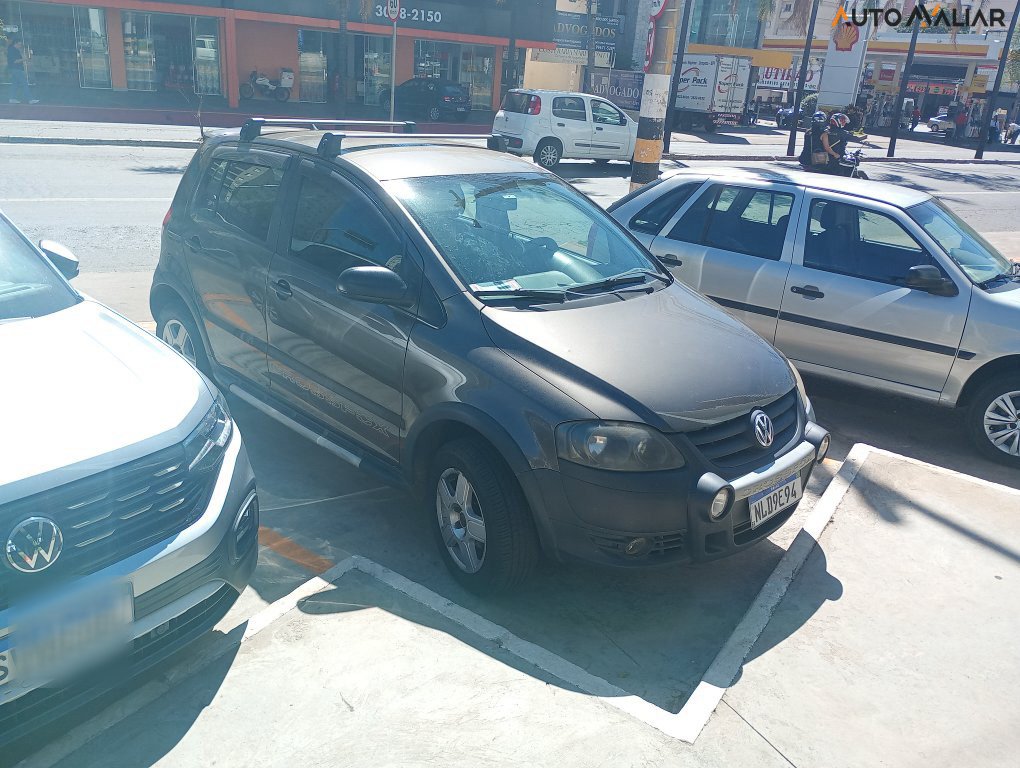 VOLKSWAGEN CROSSFOX 1.6 MI FLEX 8V 4P MANUAL