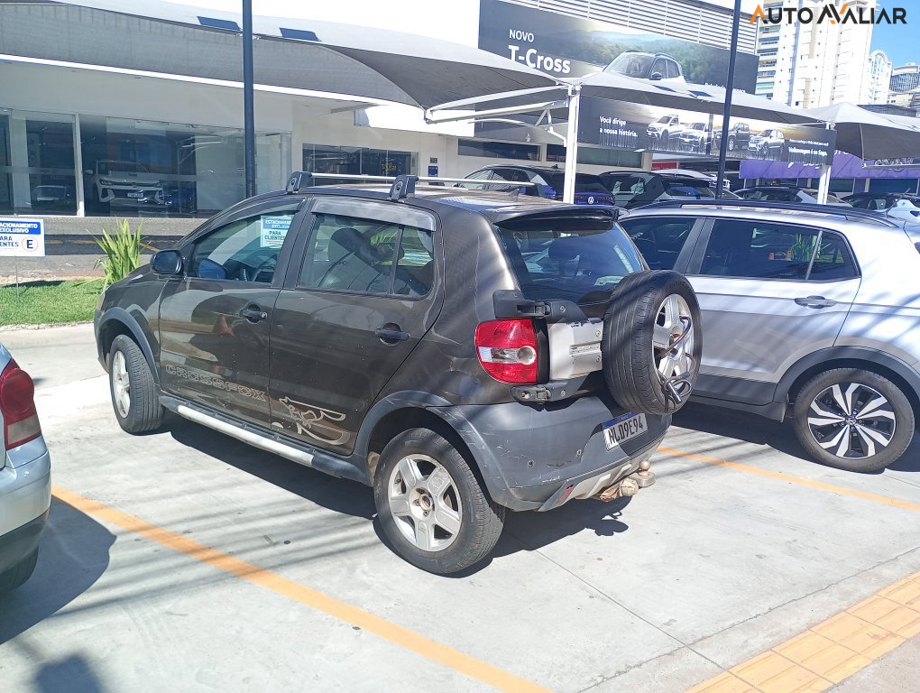 VOLKSWAGEN CROSSFOX 1.6 MI FLEX 8V 4P MANUAL