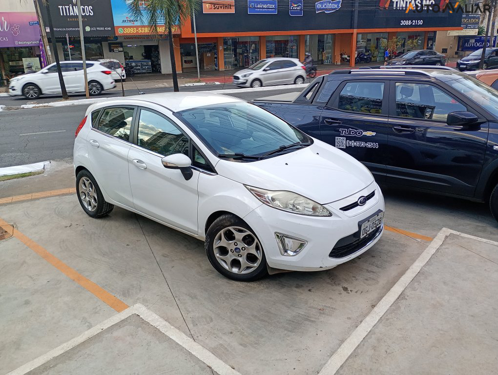 FORD FIESTA 1.6 SE HATCH 16V FLEX 4P MANUAL
