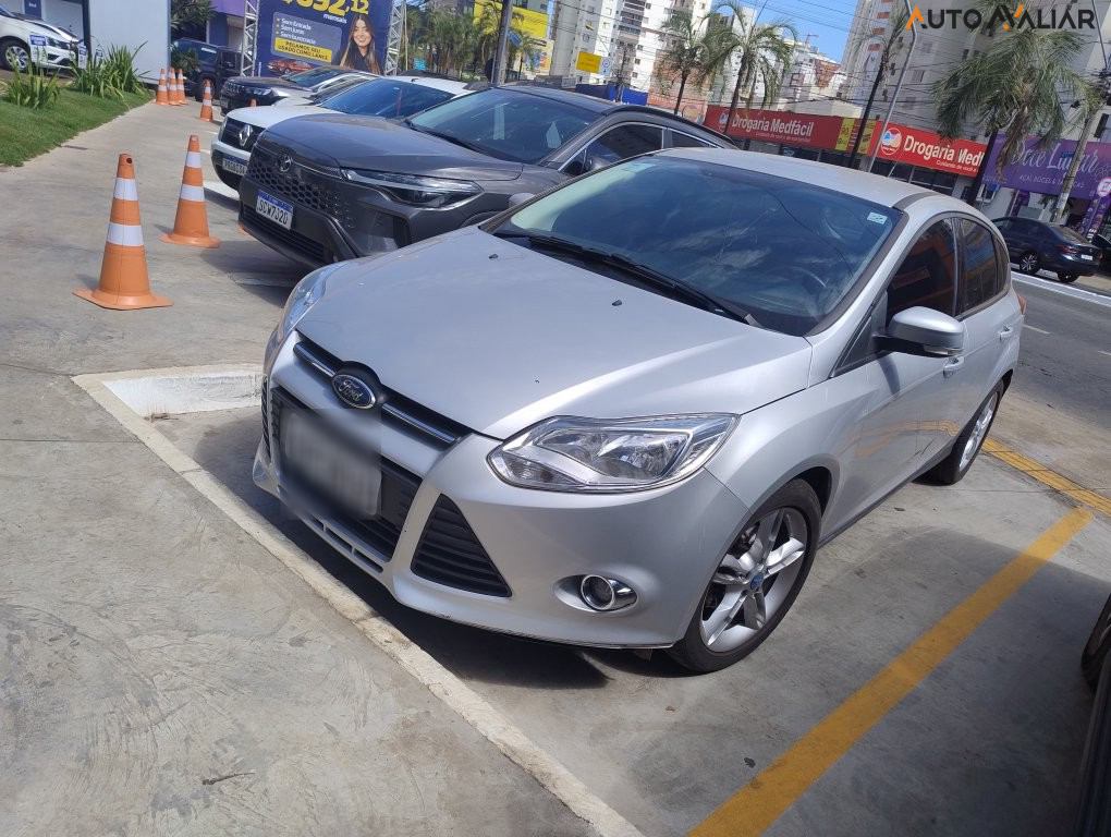 FORD FOCUS 2.0 SE PLUS 16V FLEX 4P POWERSHIFT