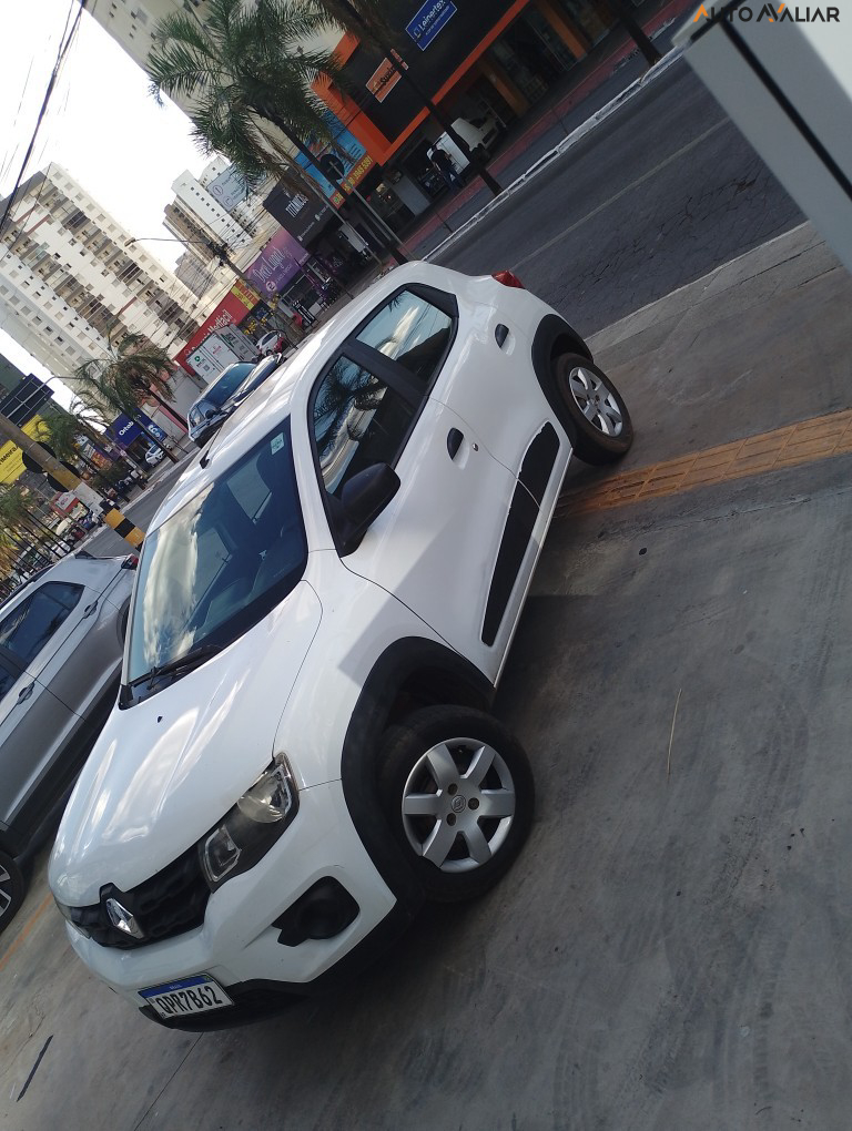 RENAULT KWID 1.0 12V SCE FLEX ZEN MANUAL