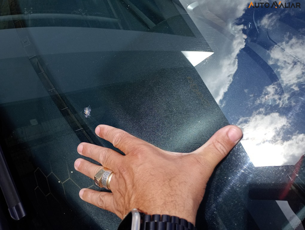 PEUGEOT 2008 1.6 16V FLEX GRIFFE 4P AUTOMATICO