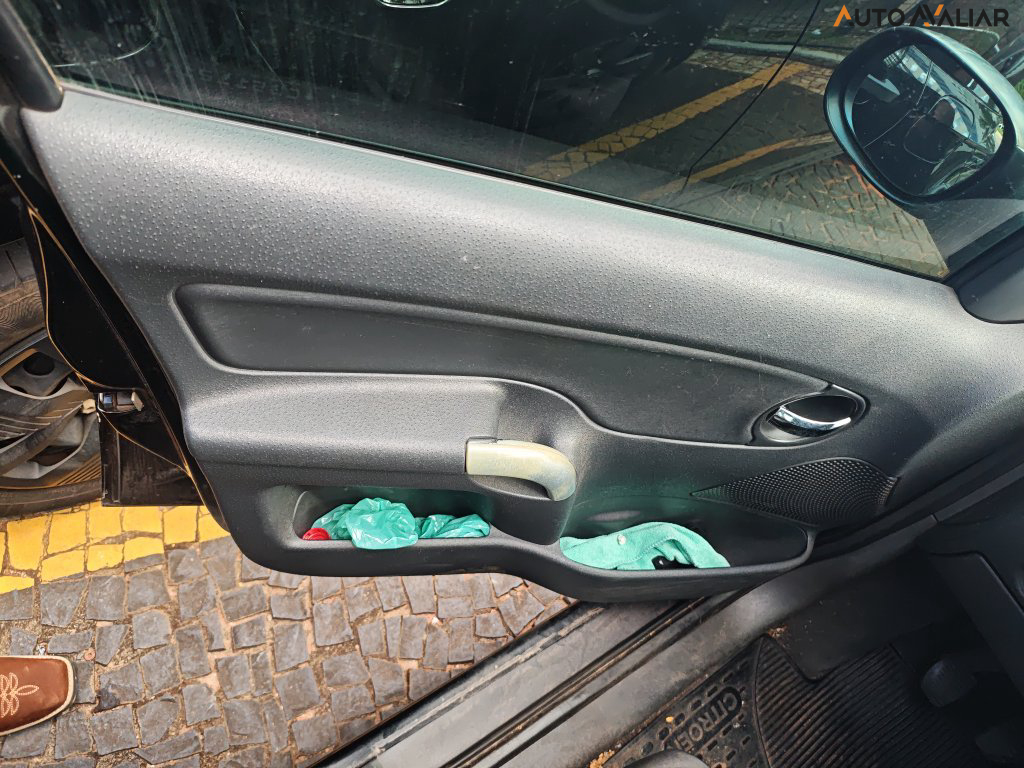 CITROEN C3 1.4 I GLX 8V FLEX 4P MANUAL