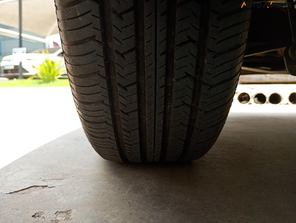 PEUGEOT 207 1.4 XR 8V FLEX 4P MANUAL