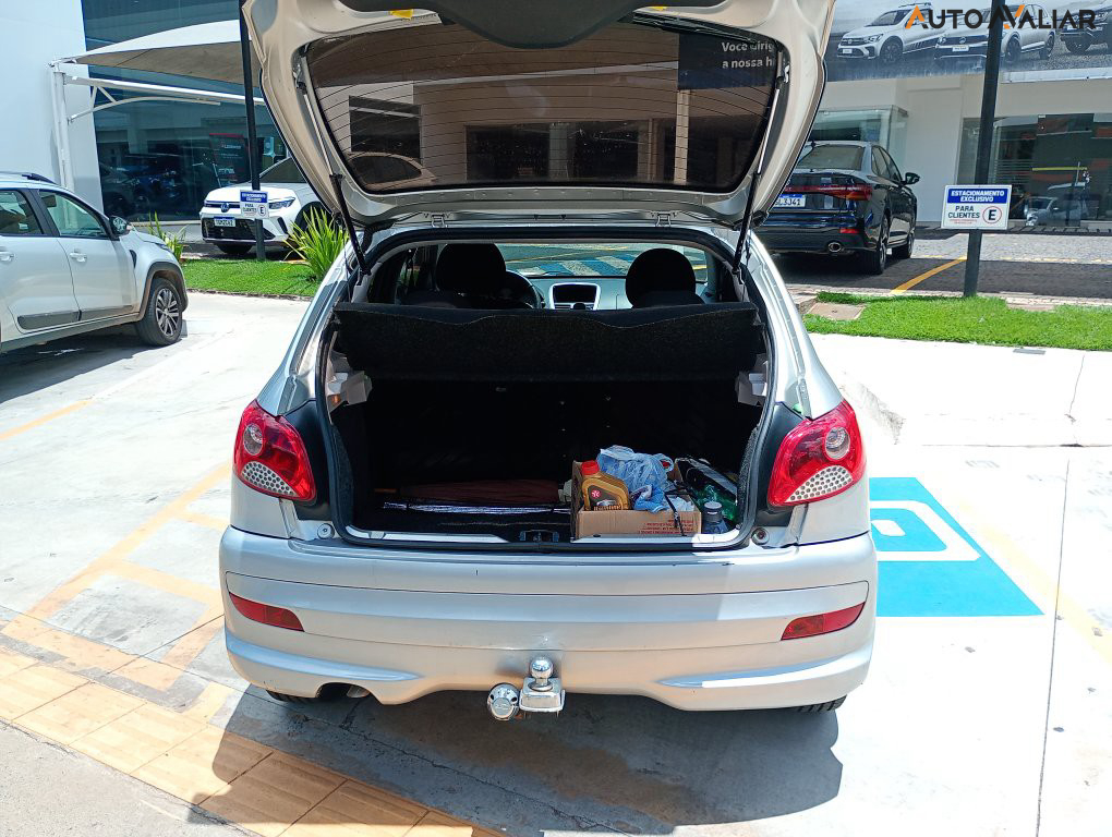 PEUGEOT 207 1.4 XR 8V FLEX 4P MANUAL