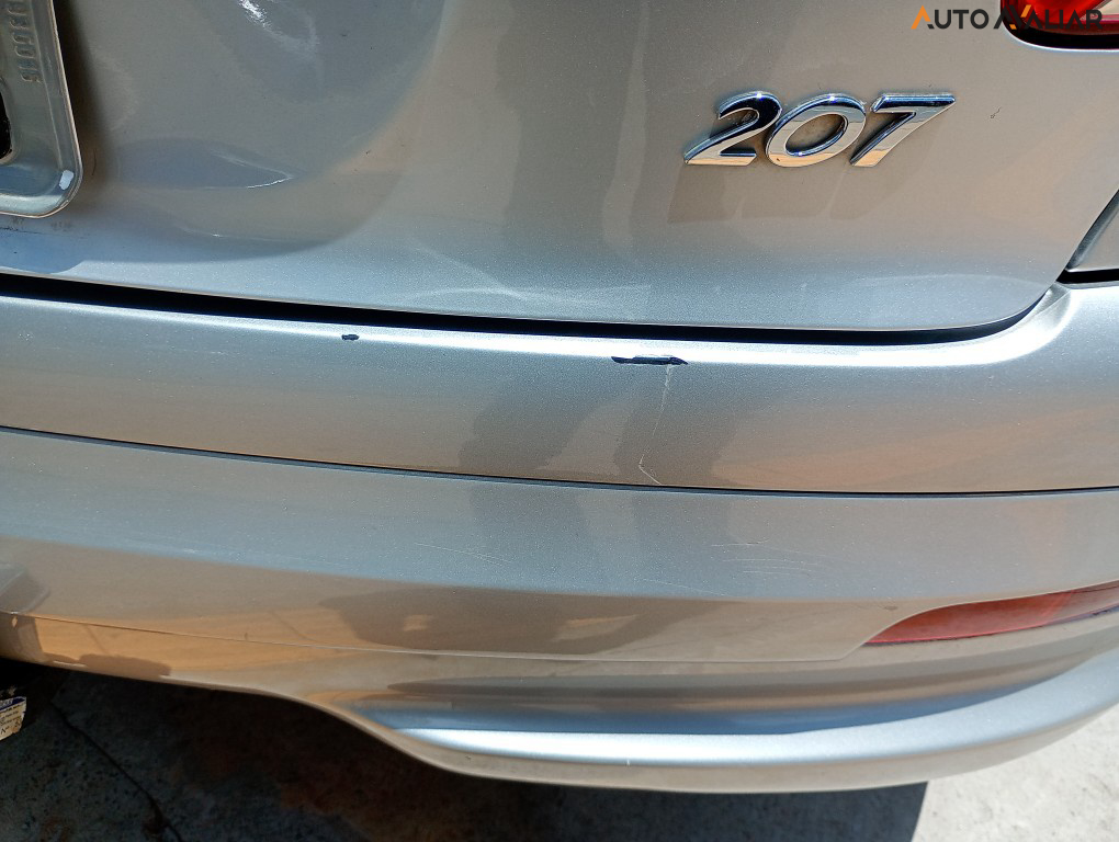 PEUGEOT 207 1.4 XR 8V FLEX 4P MANUAL