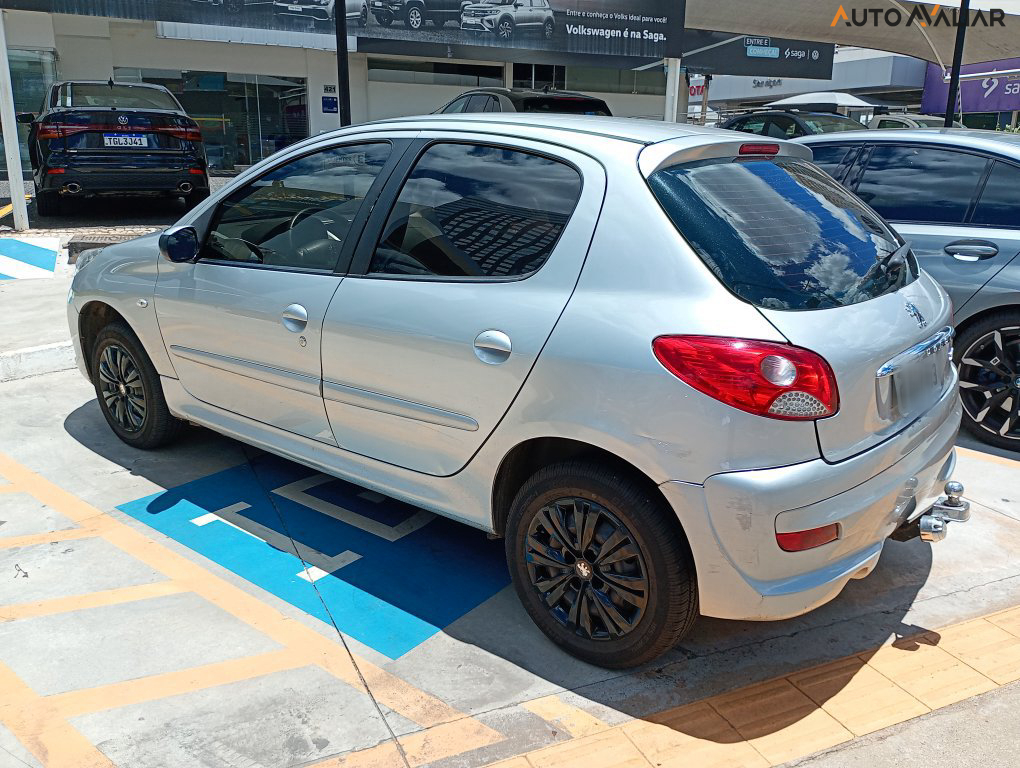 PEUGEOT 207 1.4 XR 8V FLEX 4P MANUAL
