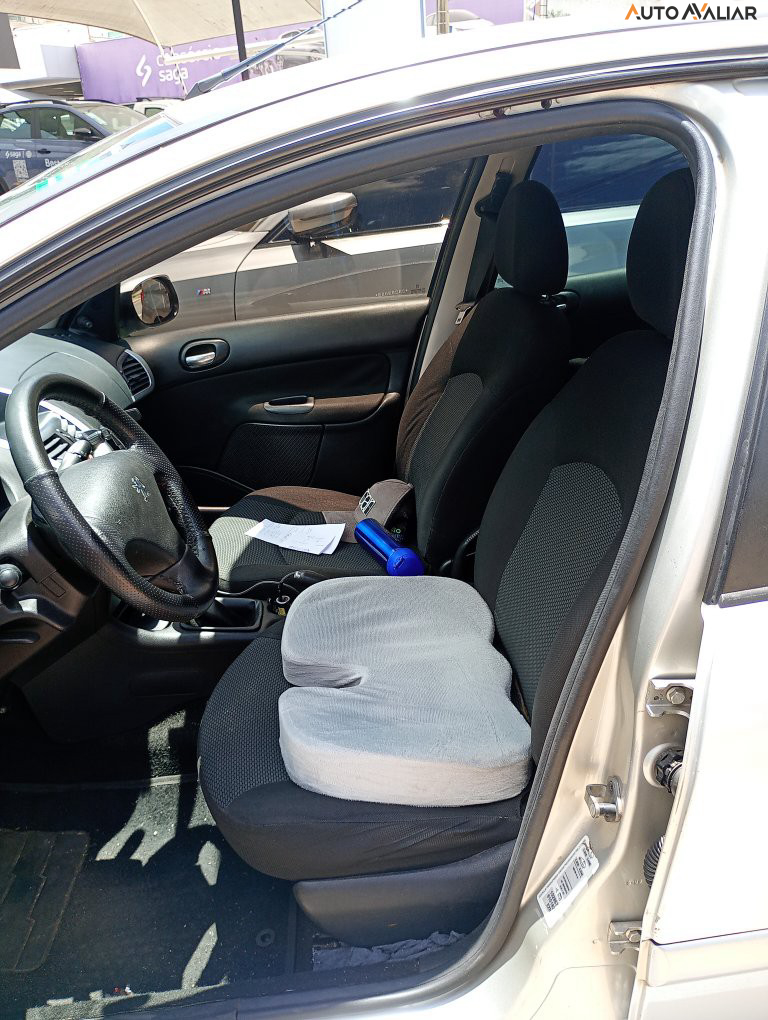 PEUGEOT 207 1.4 XR 8V FLEX 4P MANUAL