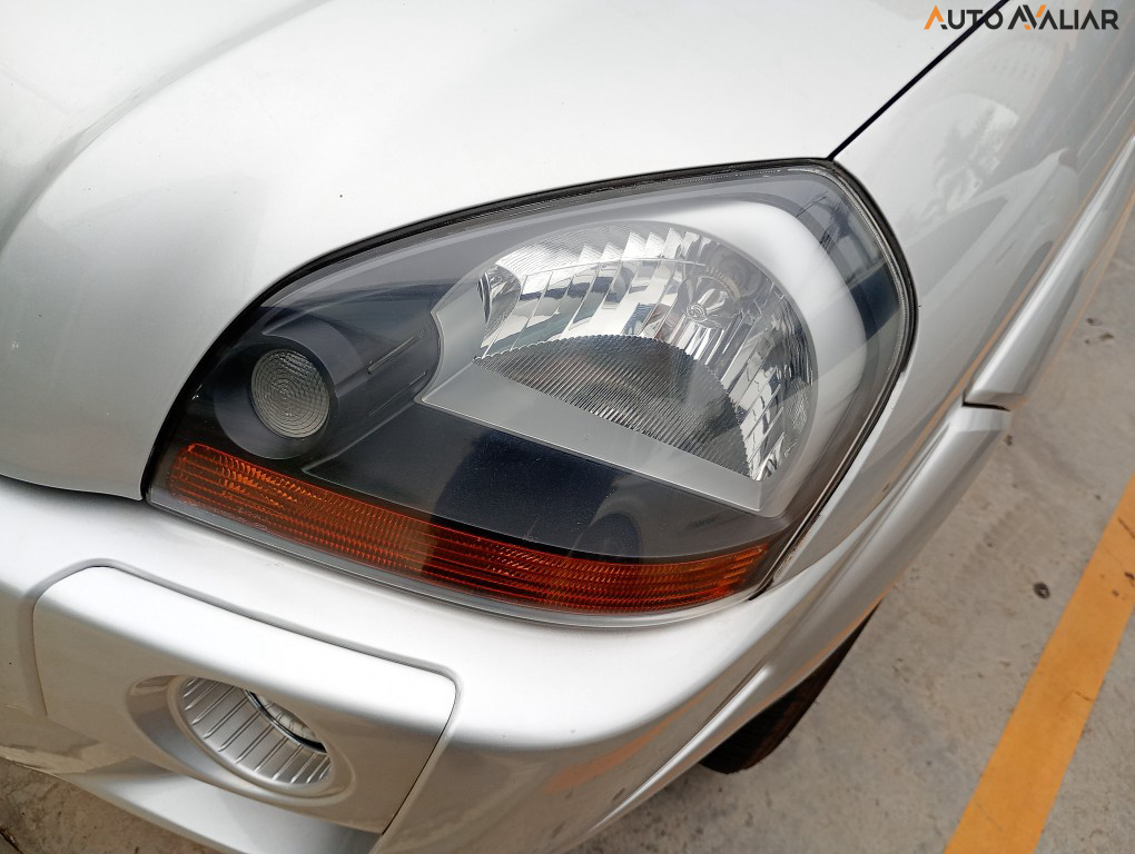 HYUNDAI TUCSON 2.0 MPFI GLS 16V 143CV 2WD FLEX 4P AUTOMATICO