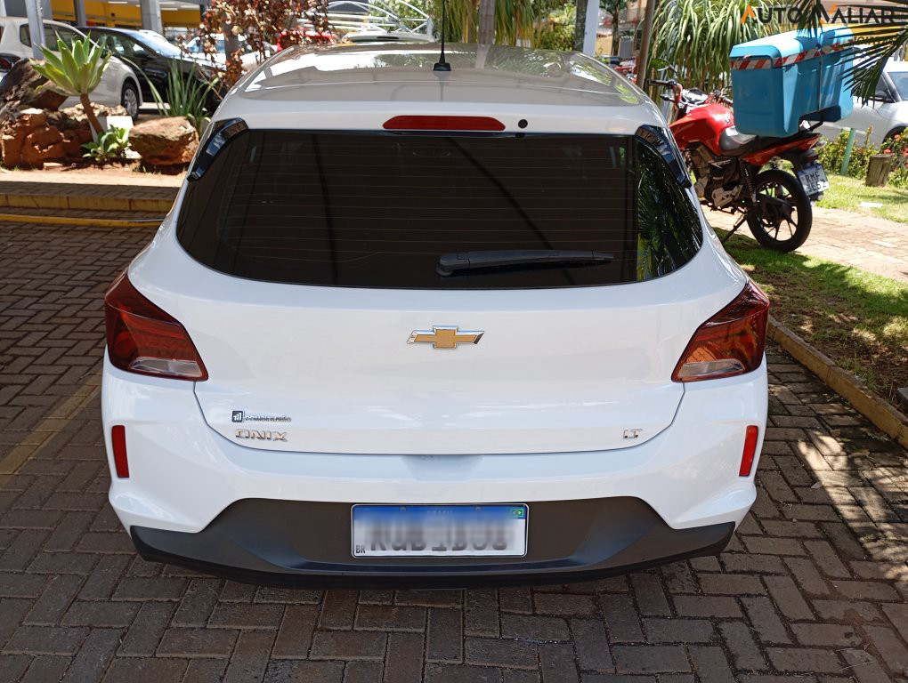 CHEVROLET ONIX 1.0 FLEX LT MANUAL