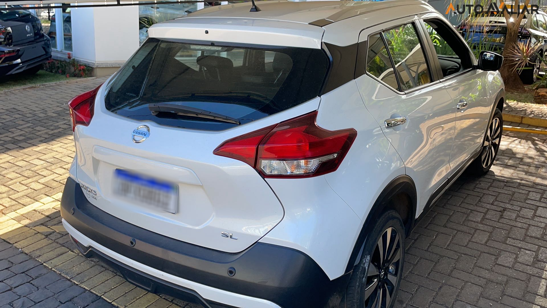 NISSAN KICKS 1.6 16V FLEXSTART SL 4P XTRONIC