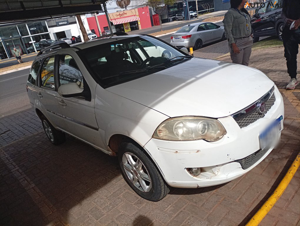 FIAT PALIO 1.4 MPI ATTRACTIVE WEEKEND 8V FLEX 4P MANUAL