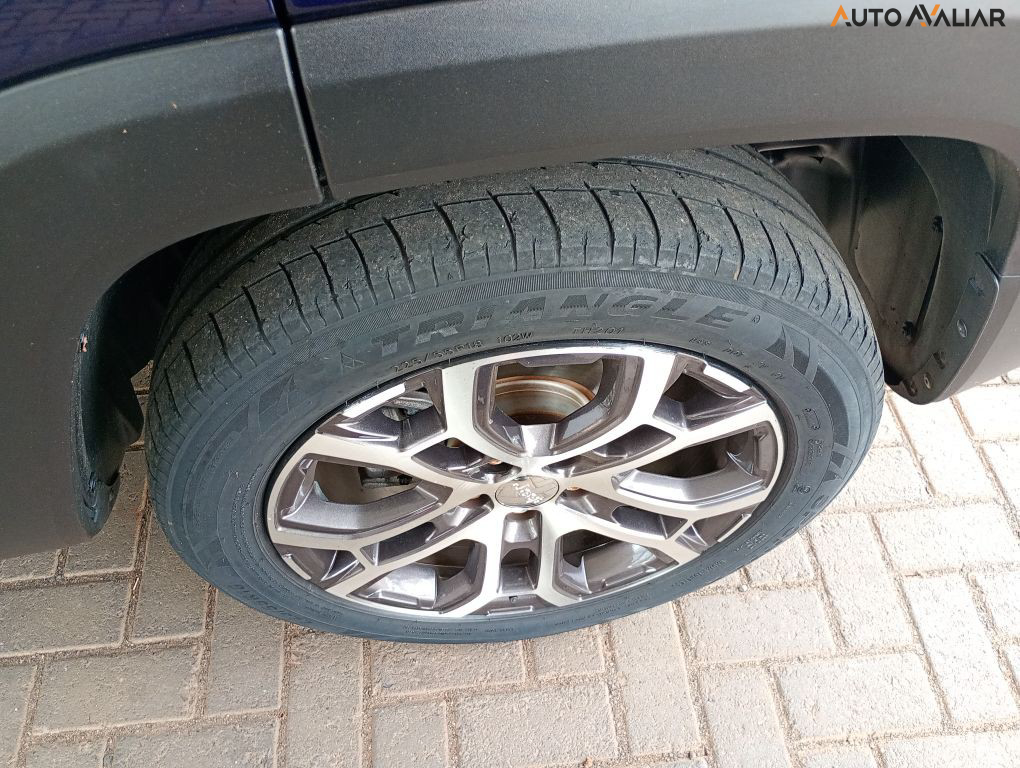 JEEP RENEGADE LONGITUDE  T270