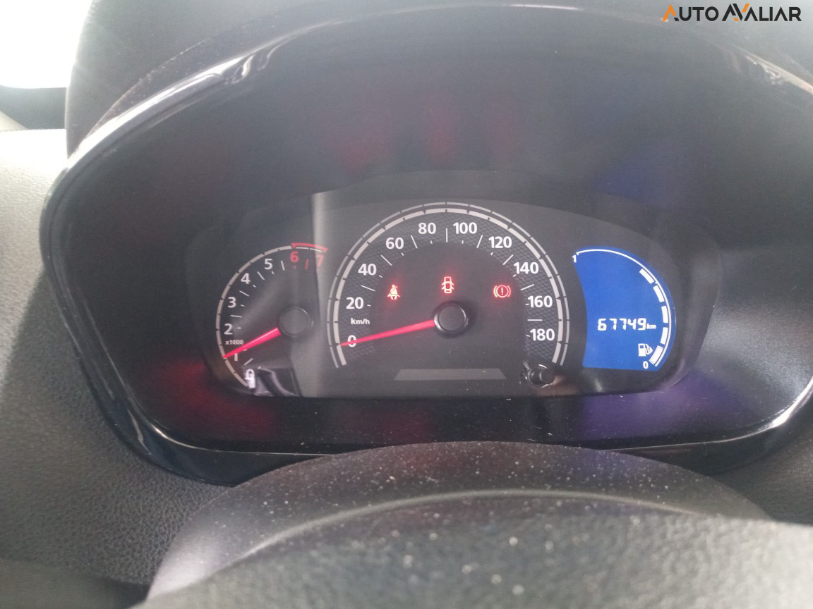 RENAULT KWID 1.0 12V SCE FLEX OUTSIDER MANUAL