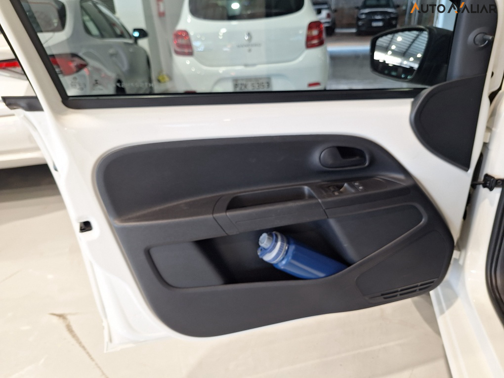 VOLKSWAGEN CROSS UP 1.0 MPI 12V FLEX 4P MANUAL