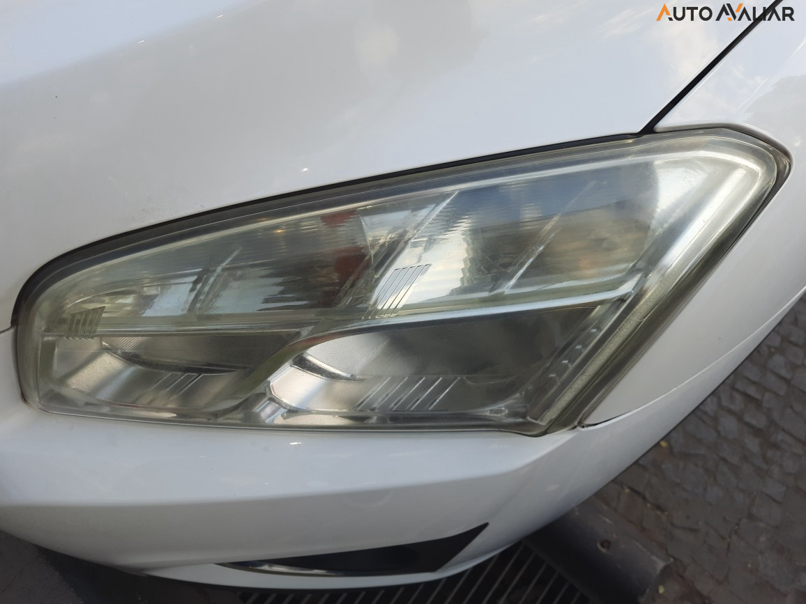 CHEVROLET TRACKER 1.8 MPFI LTZ 4X2 16V FLEX 4P AUTOMATICO