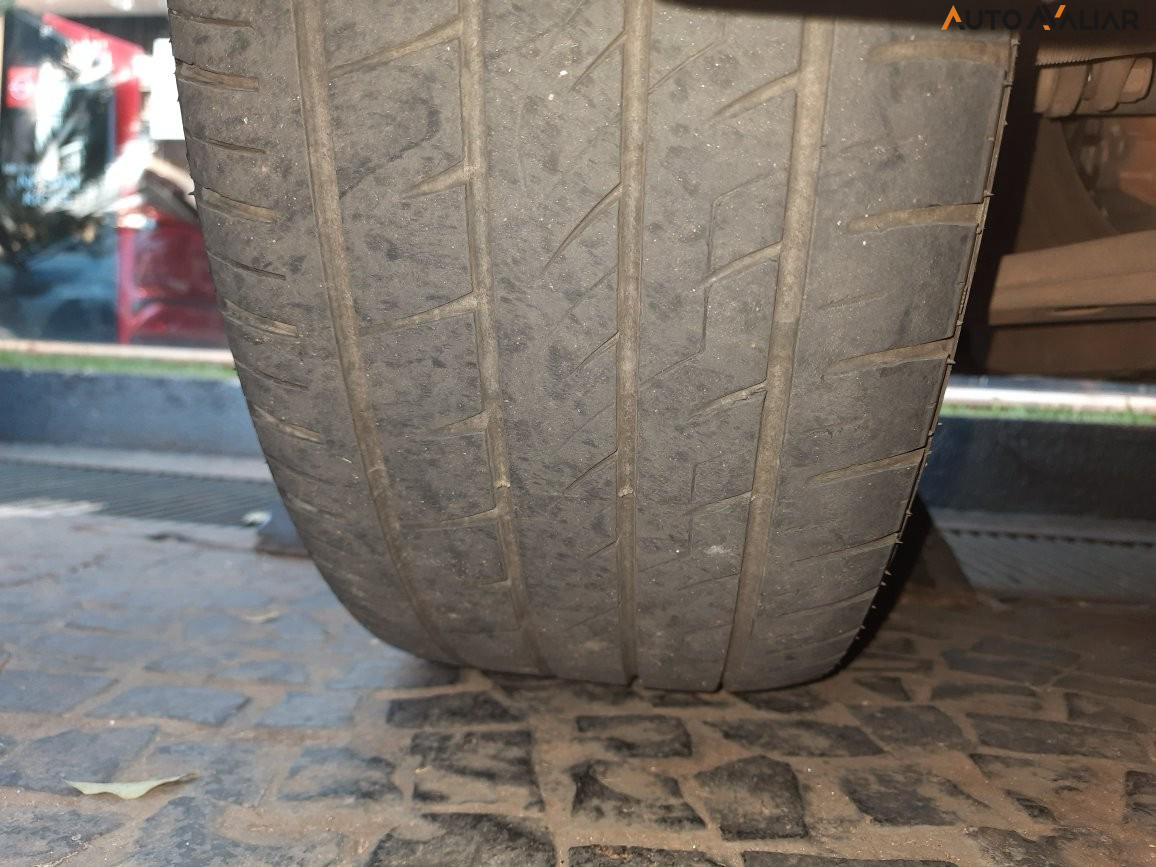 CHEVROLET TRACKER 1.8 MPFI LTZ 4X2 16V FLEX 4P AUTOMATICO