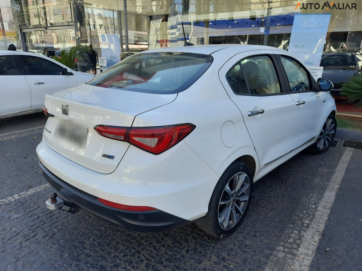 FIAT CRONOS 1.8 E.TORQ FLEX PRECISION AT6