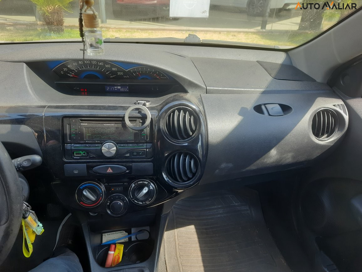TOYOTA ETIOS 1.3 X 16V FLEX 4P MANUAL