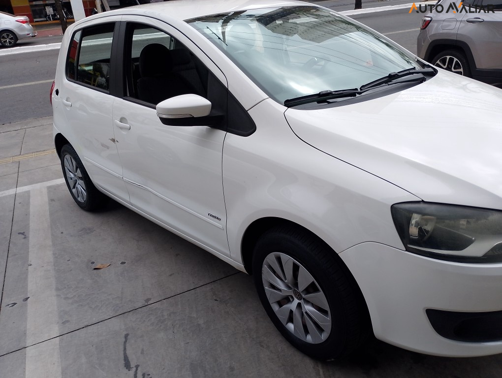 VOLKSWAGEN FOX 1.0 MI 8V FLEX 4P MANUAL