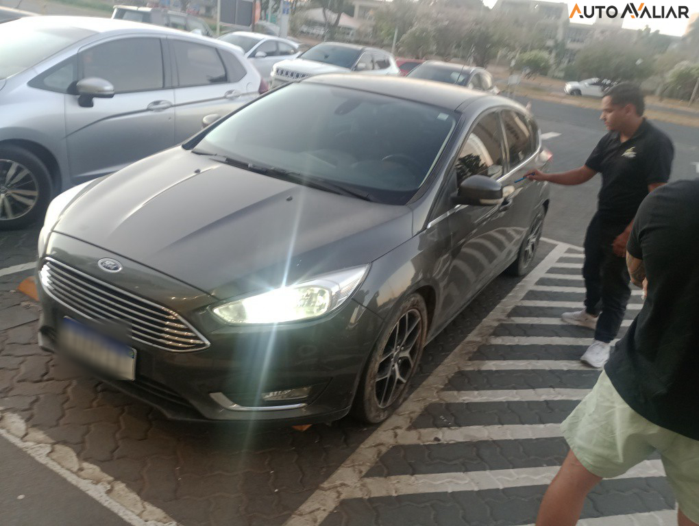 FORD FOCUS 2.0 TITANIUM 16V FLEX 4P POWERSHIFT