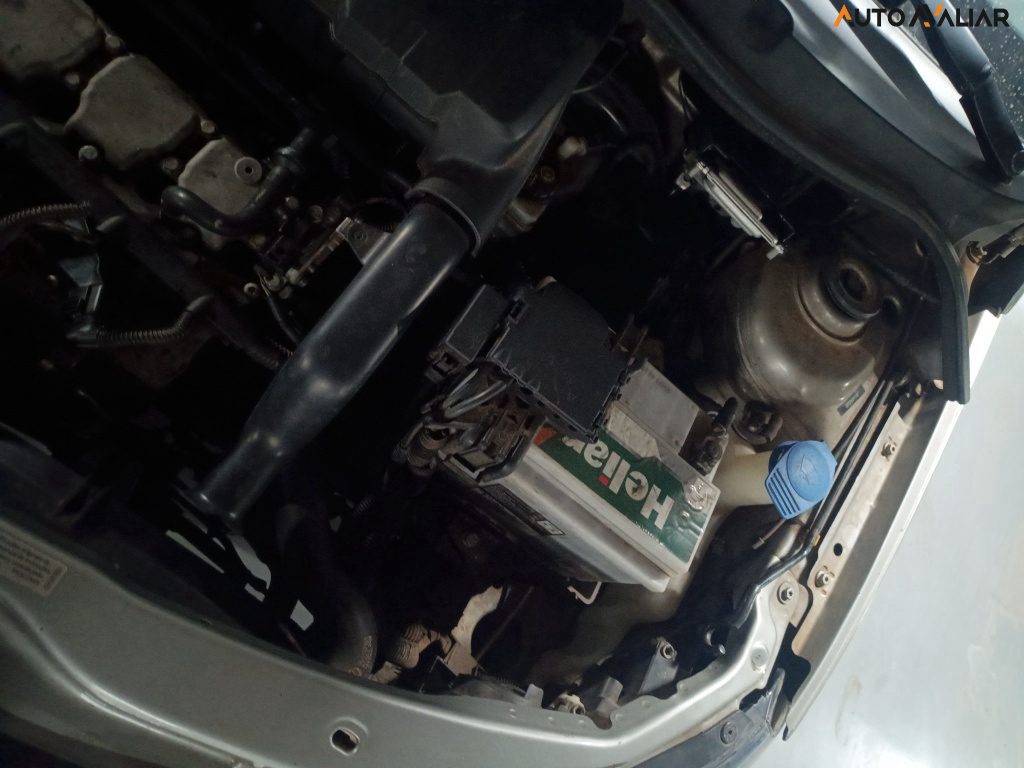 VOLKSWAGEN VOYAGE 1.0 MI 8V FLEX 4P MANUAL