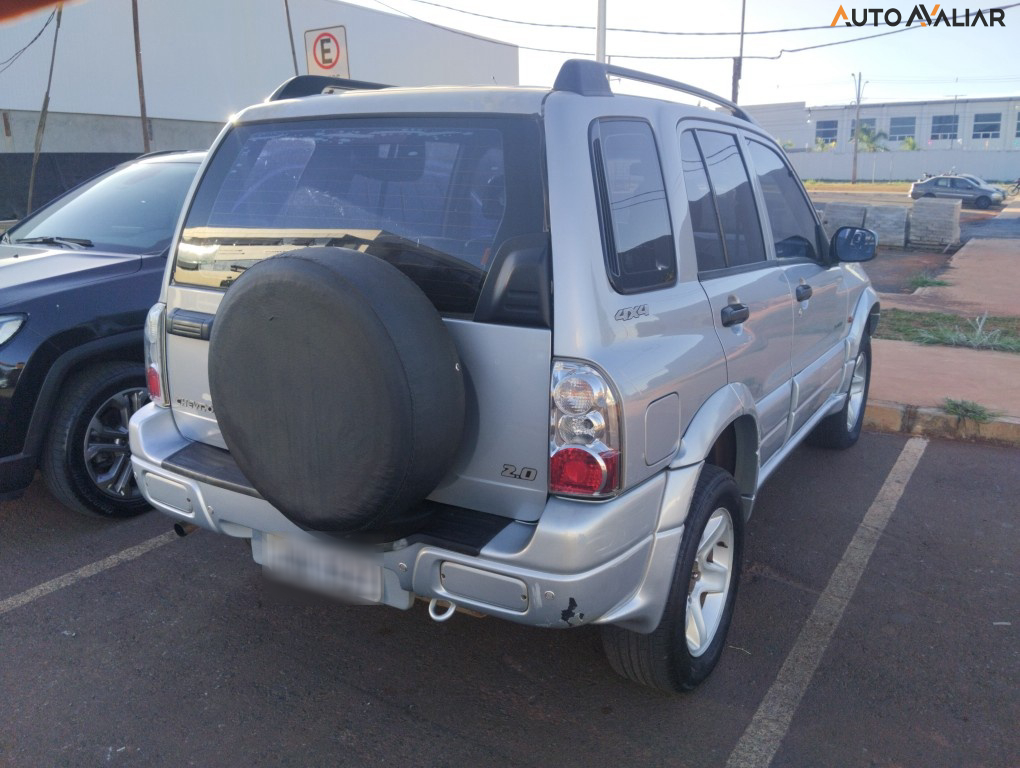 CHEVROLET TRACKER 2.0 4X4 8V GASOLINA 4P MANUAL