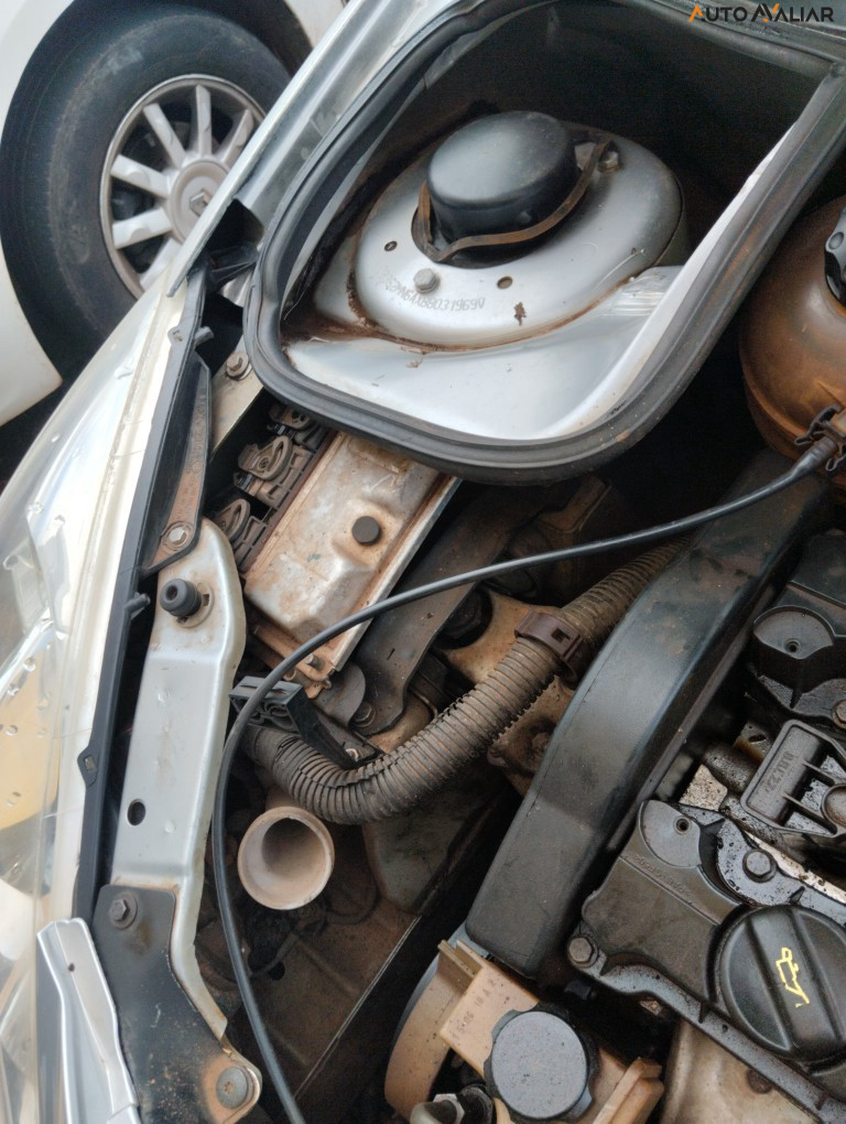 PEUGEOT 207 1.6 XS 16V FLEX 4P MANUAL