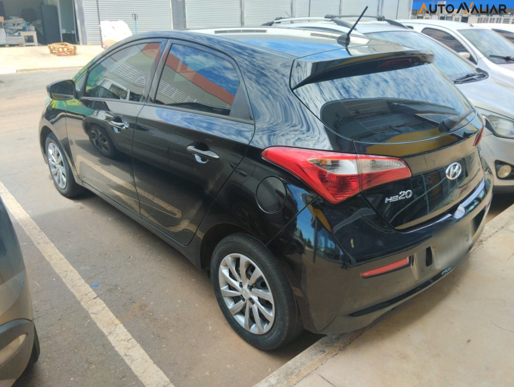 HYUNDAI HB20 1.6 COMFORT 16V FLEX 4P MANUAL