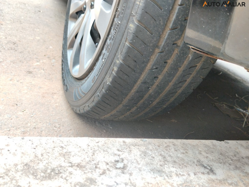 HYUNDAI HB20 1.6 COMFORT 16V FLEX 4P MANUAL