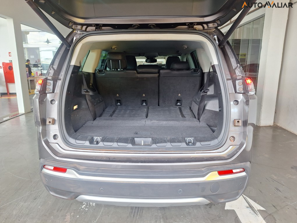 JEEP COMMANDER 2.0 TD380 TURBO DIESEL LIMITED AT9